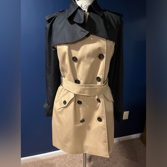 Coach Jackets & Blazers - Like new Women’s Large COACH tan and black trench coat